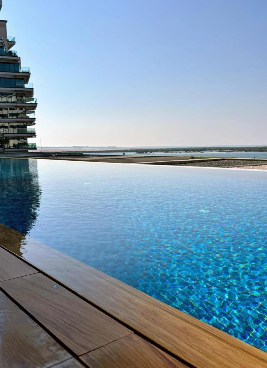 Yas Abu Dhabi